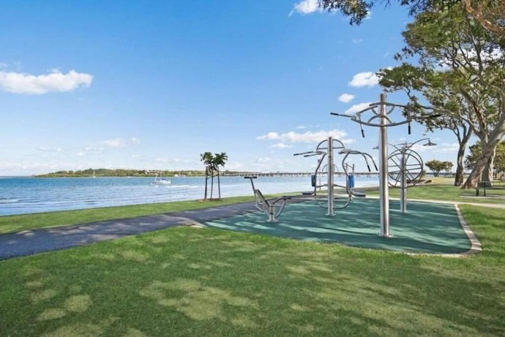 Bribie Island Unit With Pool - Amazing Beaches & Lifestyle! Bongaree Exterior photo