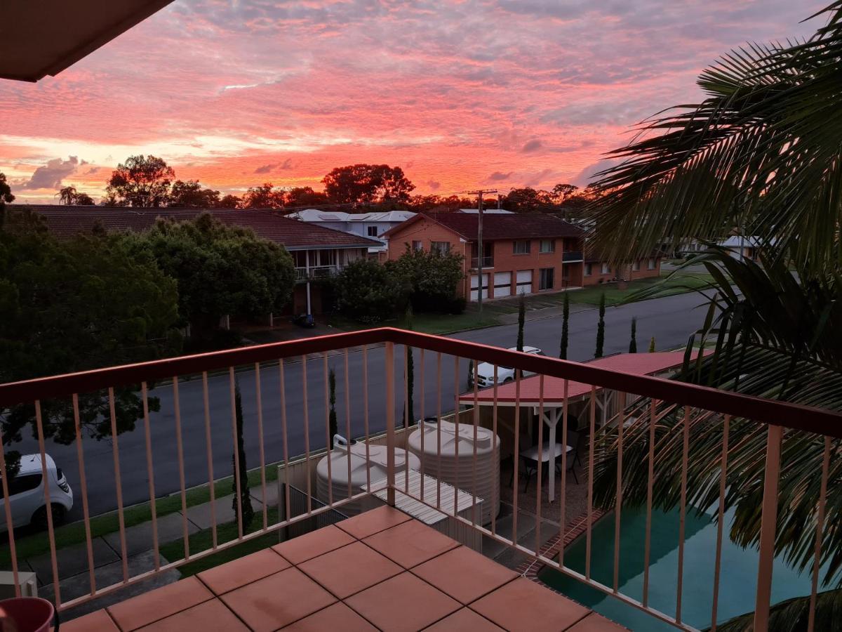 Bribie Island Unit With Pool - Amazing Beaches & Lifestyle! Bongaree Exterior photo